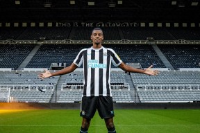 XingKong Sports-包含转会期突围战来临，多特蒙德围绕英超外线爆发，更衣室稳定，数据趋势出现新变化的词条