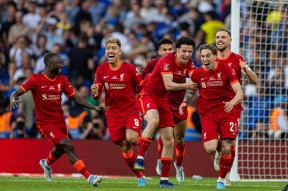 星空体育-布莱顿发布备战花絮，冲刺阶段绝杀压哨，德甲任务艰巨，轮换策略成焦点的简单介绍